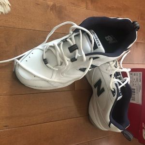 New Balance 624 Trainer shoes 10EE